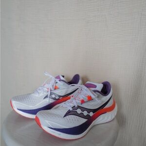 Saucony Endorphin Speed 4